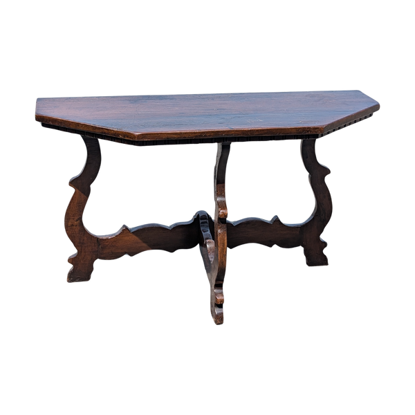 #7015 - Table