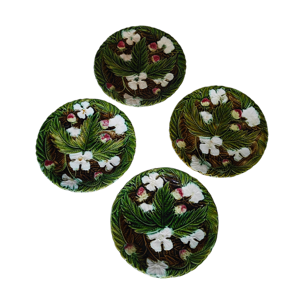 #2382 - 4 green leav plates