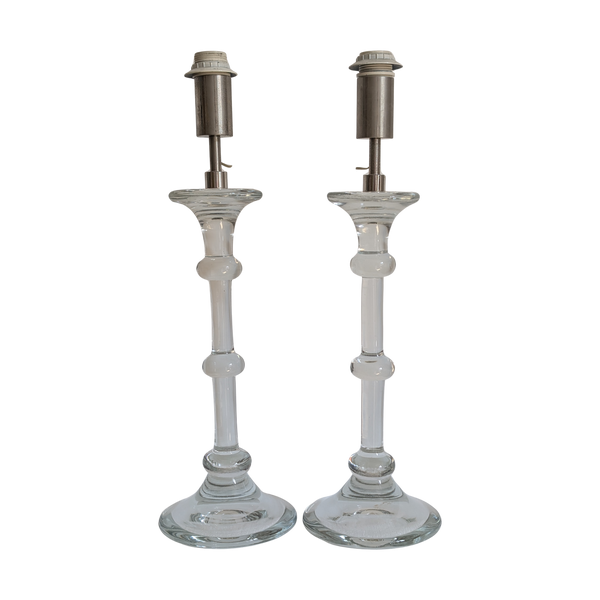 #7024 - pair of lamps