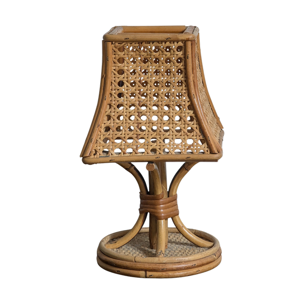 #7143 - Lamp