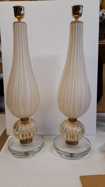 #7877-RUGG - Pair of Murano Lamps