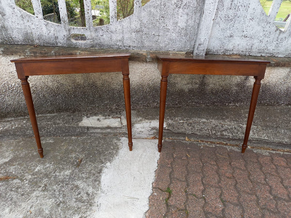 #7162-RUGG - Pair of Early 19th C. Tables