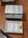 #6972 - Box and tray