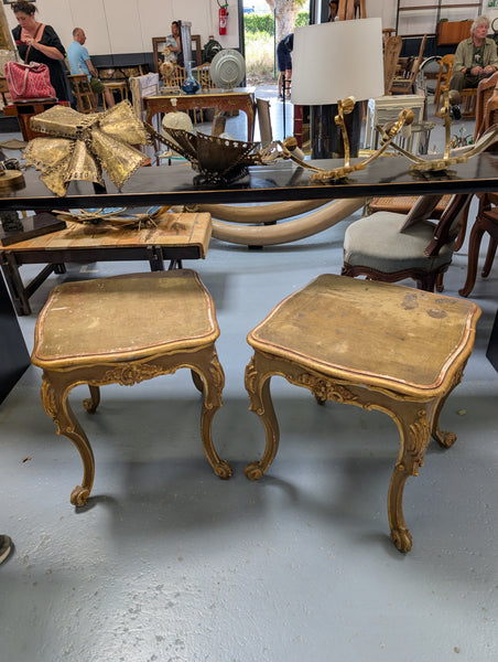#8602 - Tables