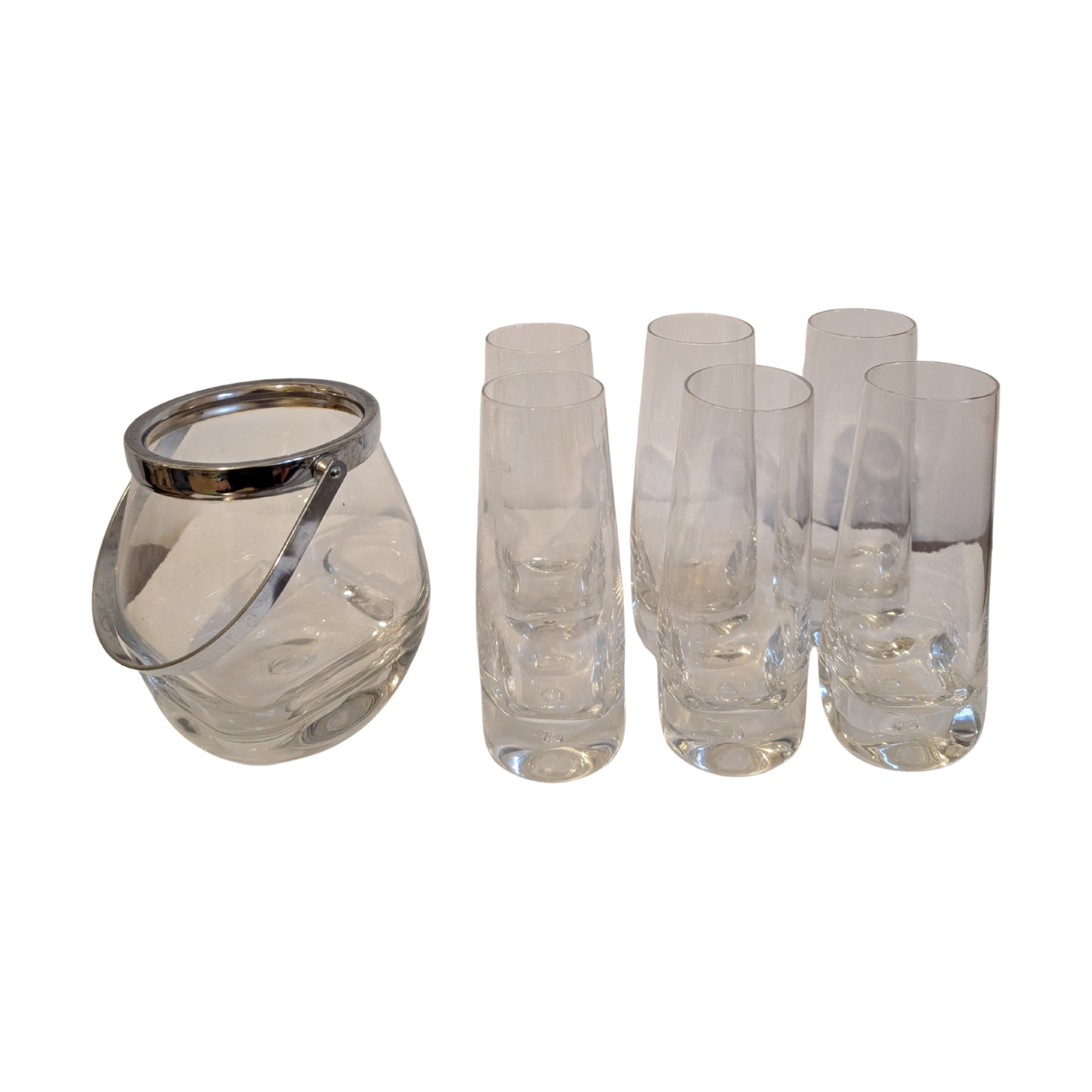 #7500 - glases with ice bucket
