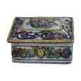 #8703 - Box majolica with lid