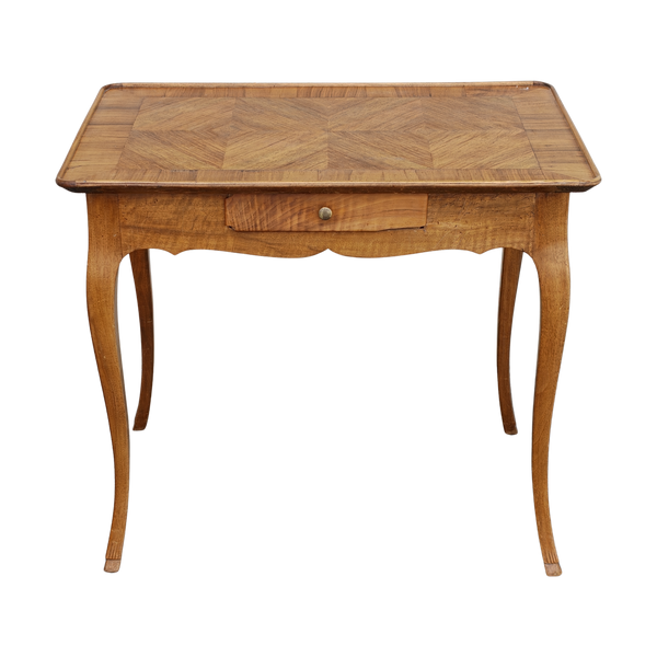 #8697 - Table