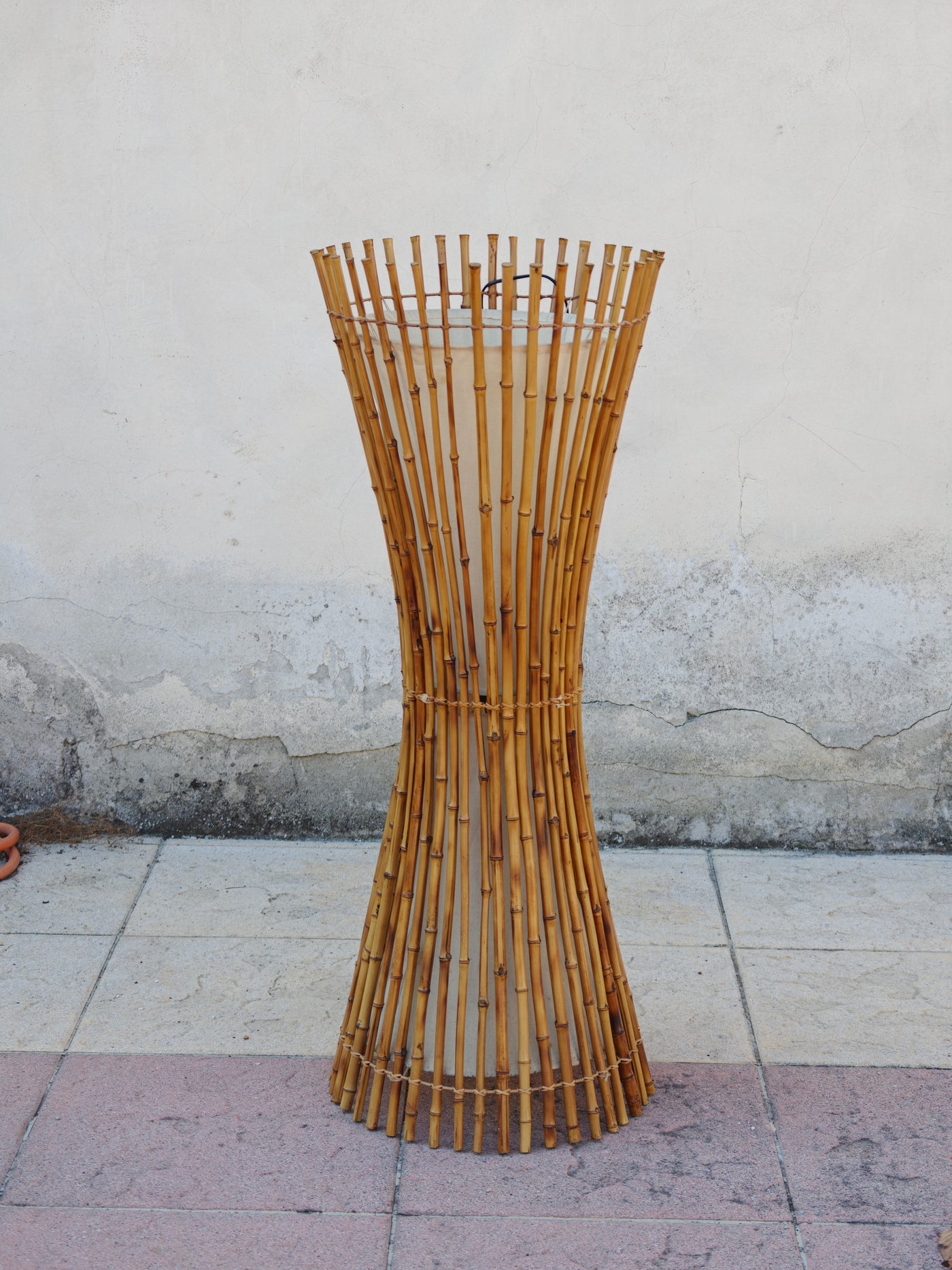 #8733 - bamboo standing lamp hourglass