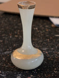 #8707 - vase white and gold Opaline