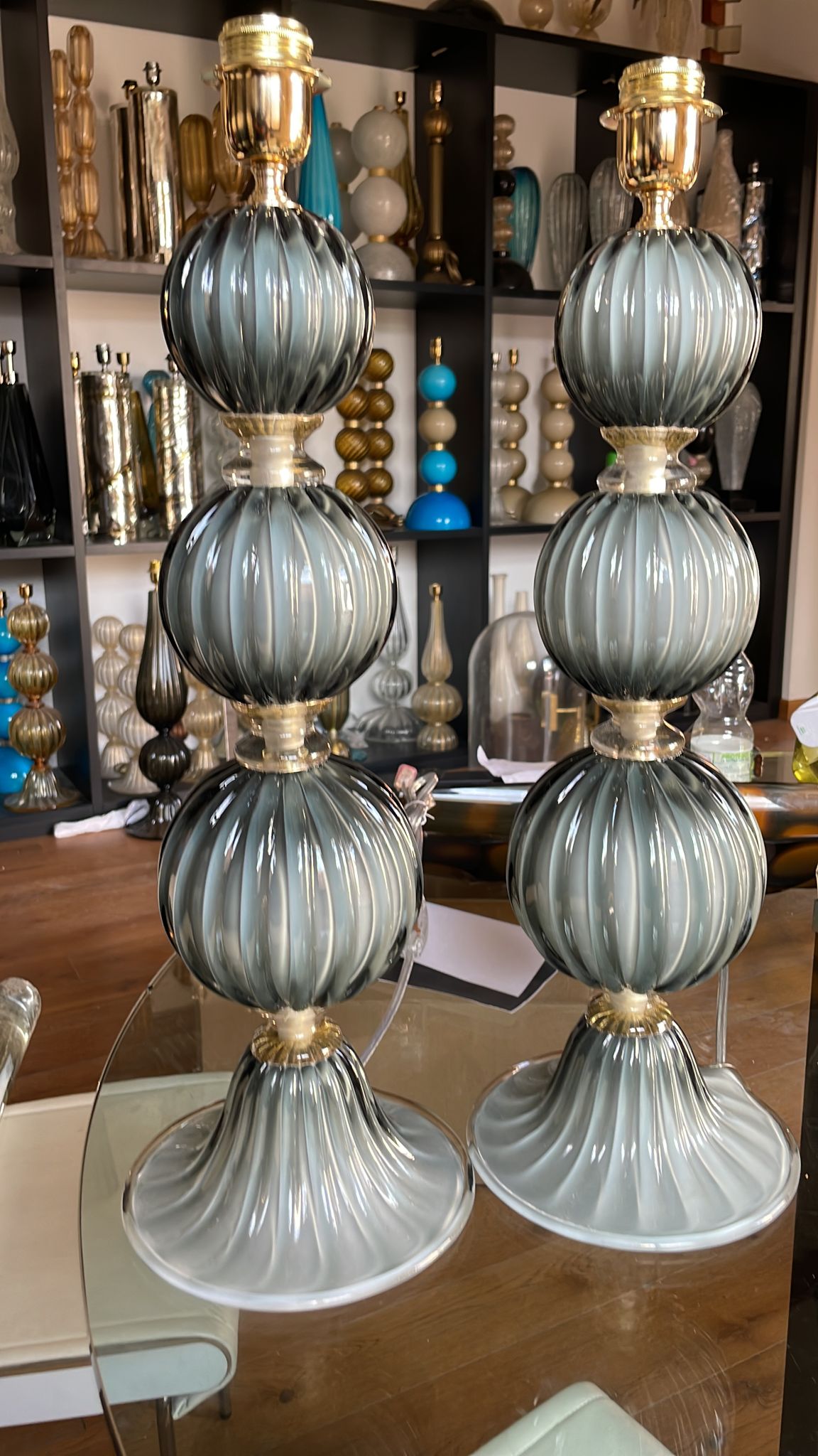 #7806-RUGG - Pair of Murano Lamps
