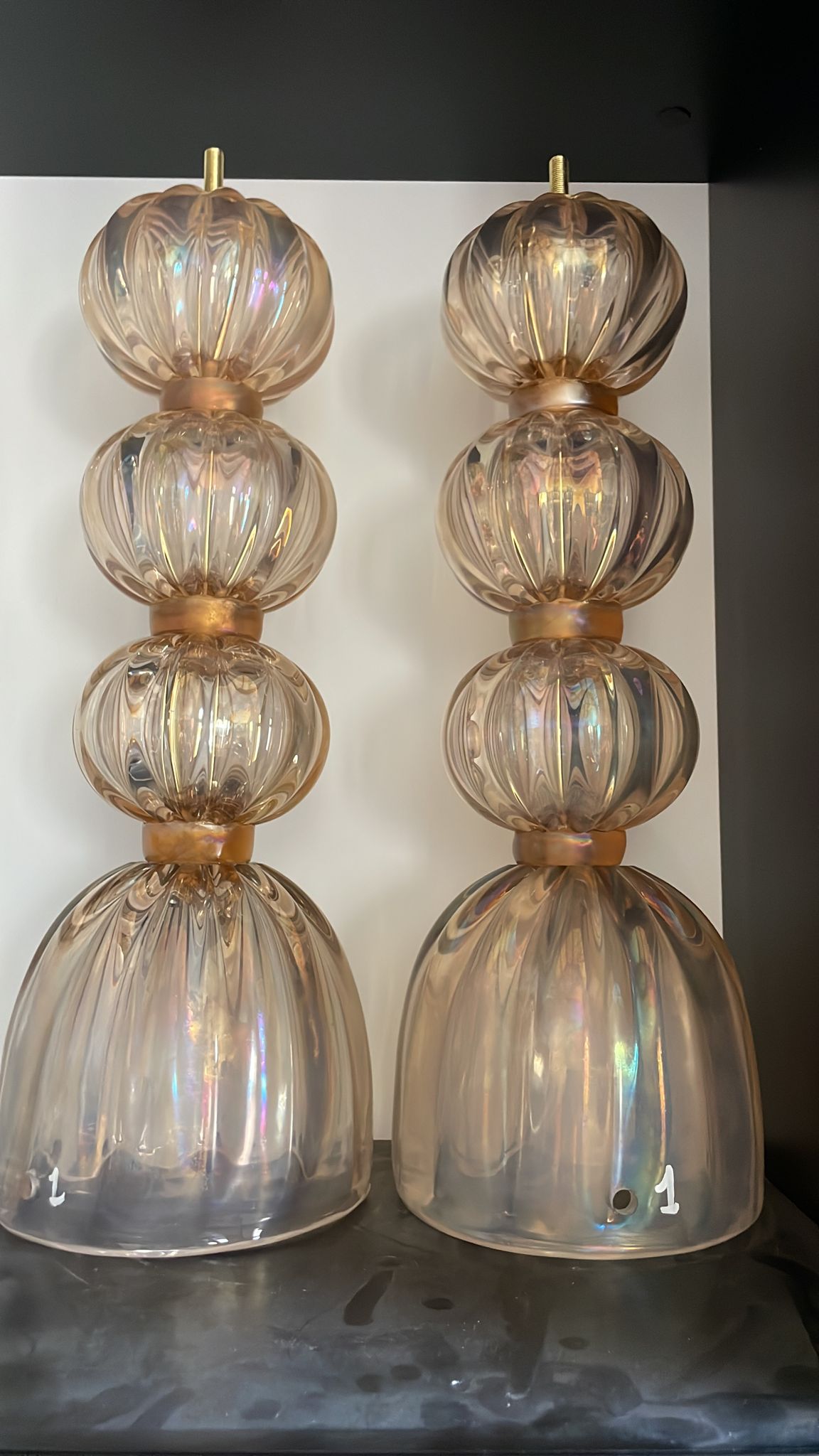 #7807-UIGG - Pair of Murano Lamps