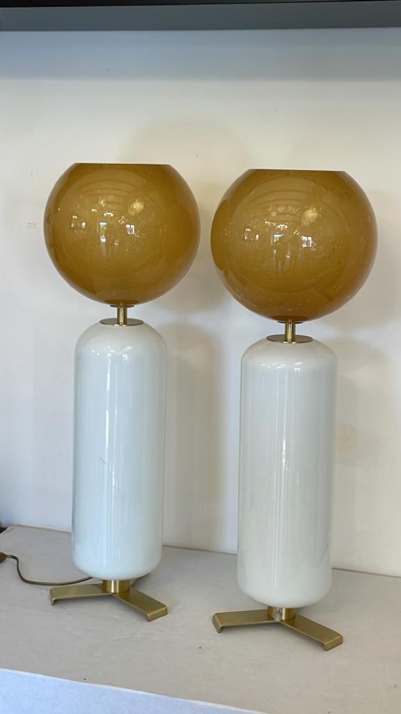 #7811-RAGG - Pair of Murano Lamps