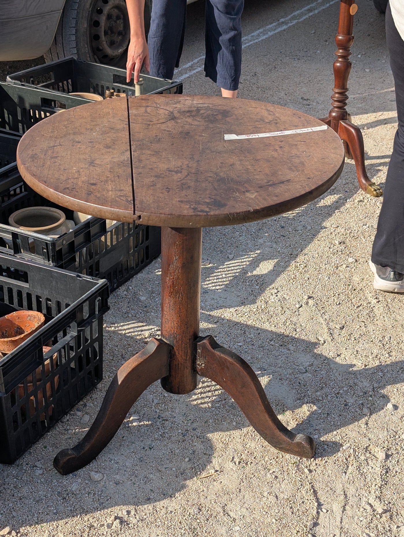 #8594 - table walnut round rustic