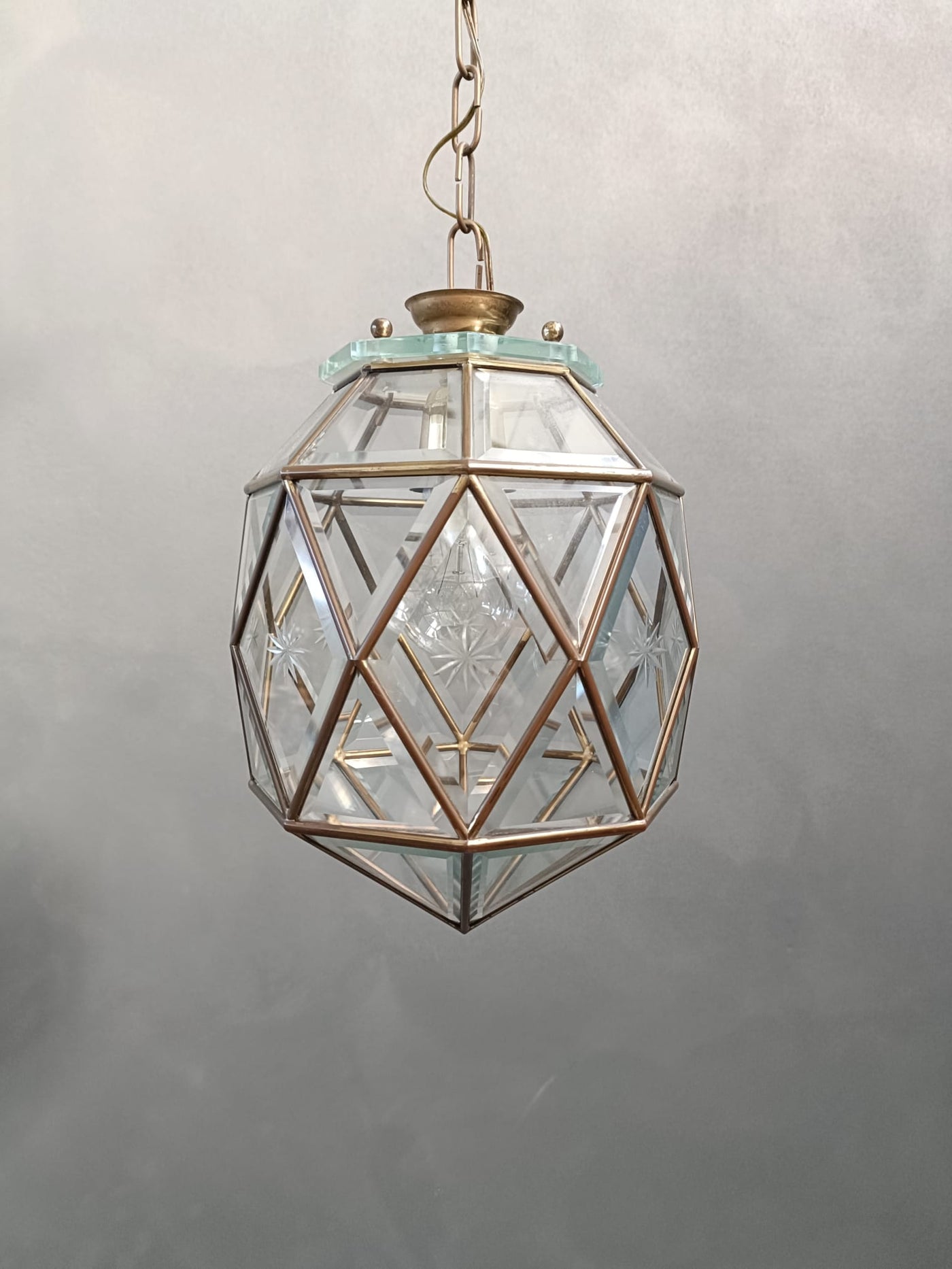 #8655-UGGG - Lantern