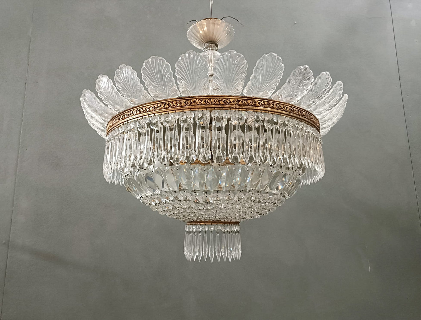 #8685-AGGG - Crystal Ceiling Mount