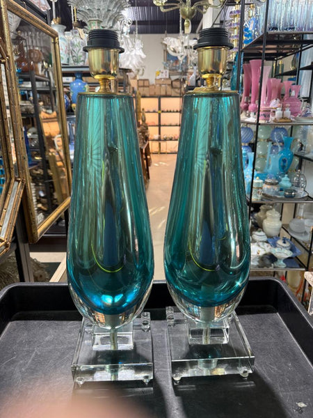 #8919-UINH - Pair of Murano Lamps