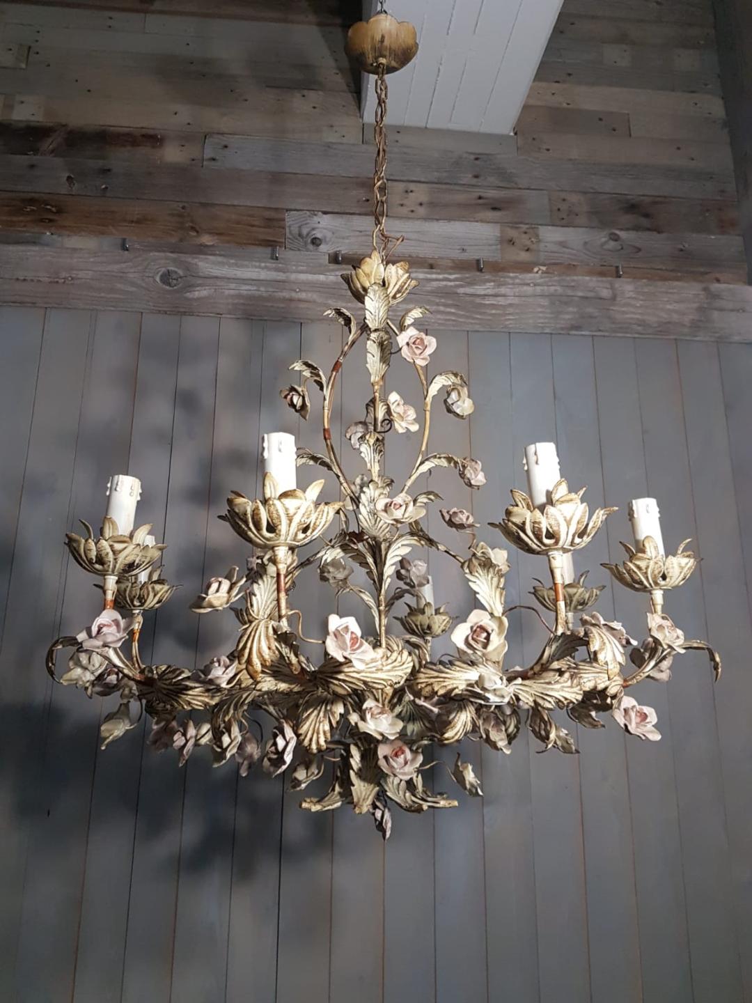 #5423-PAGG - Iron Chandelier With Porcelain Roses