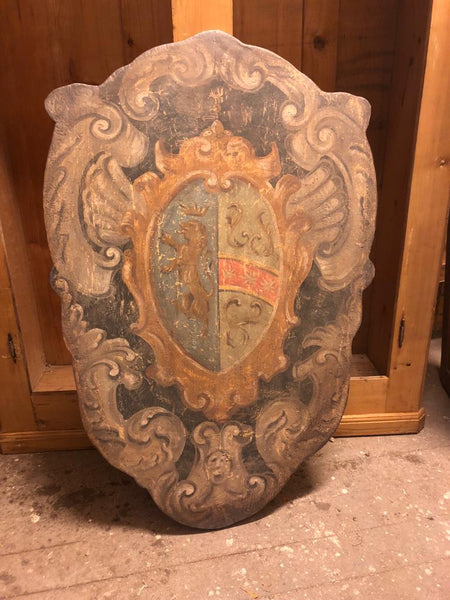 #6306-UGGG - Tuscan Shield